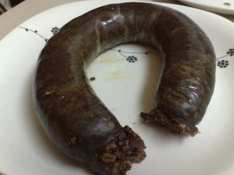 Boudin noir aux pommes et pommes de terre