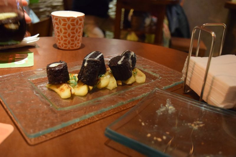 Boudin noir aux pommes caramélisées