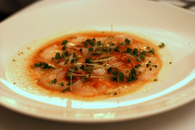 Carpaccio de pétoncles à la tapenade