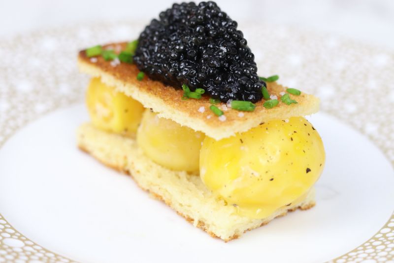 Caviar et pommes de terre