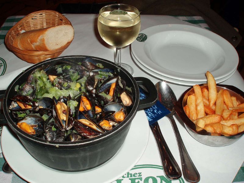 Moules au vin blanc