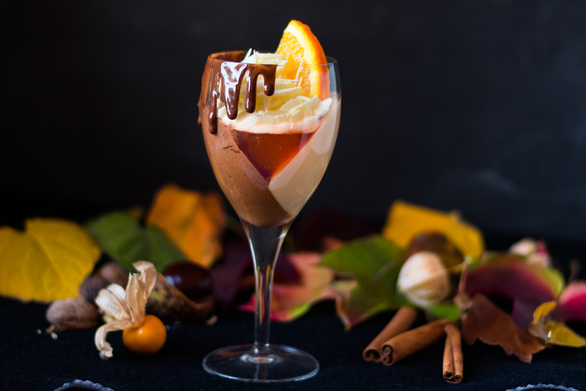 Mousse au chocolat au zeste d’orange - Photo de Theo Crazzolara - 101Pairing.com