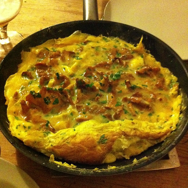 Omelette aux girolles - Photo de Dplanet:: - 101Pairing.com