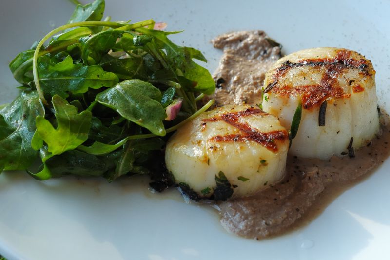 Coquilles Saint-Jacques grillées