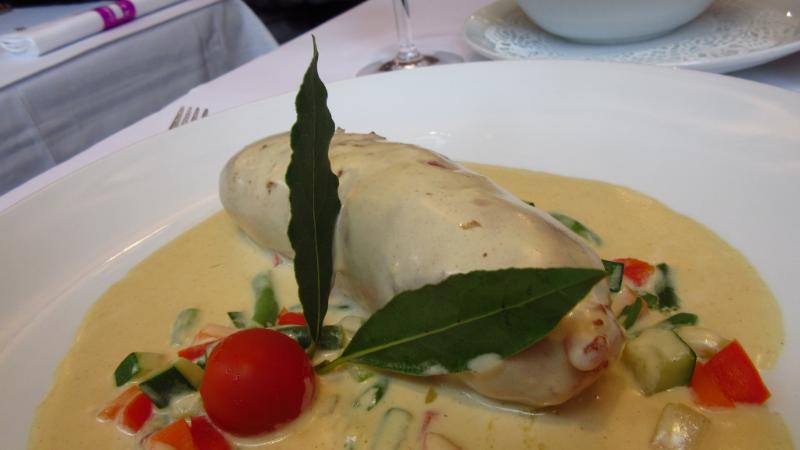 Quenelles de brochet sauce Mornay