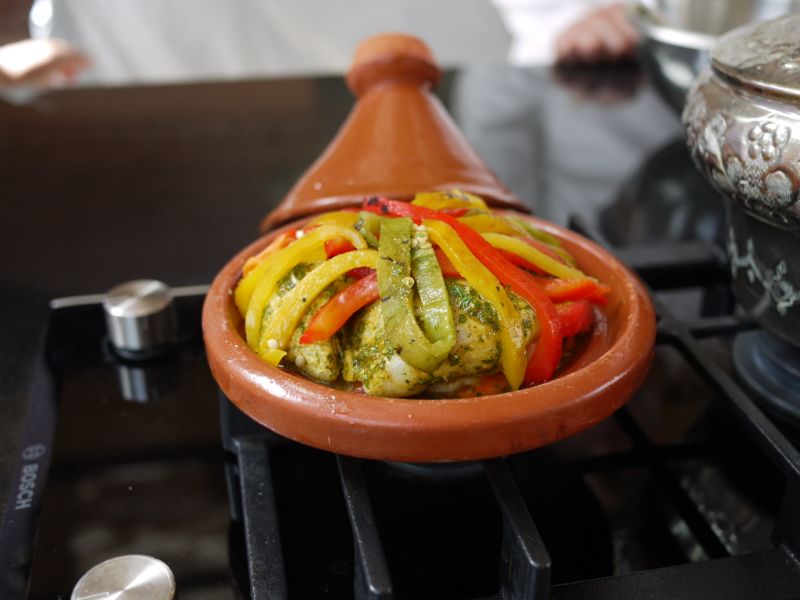 Tajine de lotte au citron confit - Photo de Malcolm Murdoch - 101Pairing.com