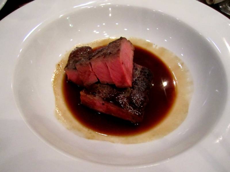 Steak de bison à la poêle - Photo de Amy Ross - 101Pairing.com