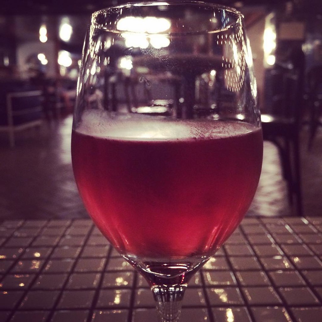 Bourgogne Rosé   Chitry - Vin Rosé - Photo de Lee-Sean Huang - 101Pairing.com